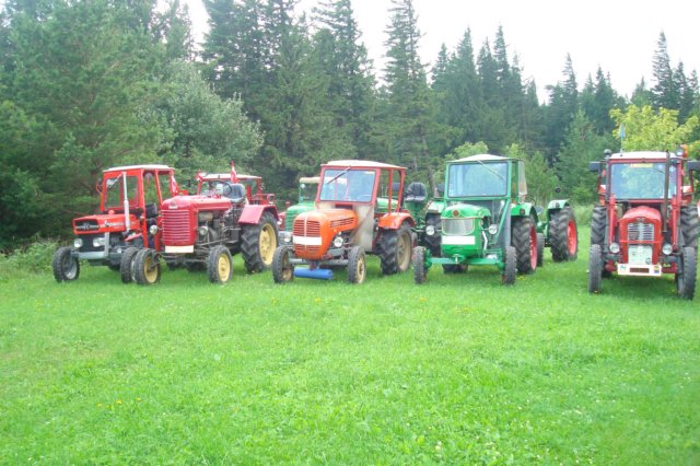 traktorausfahrtnr326072008075.jpg